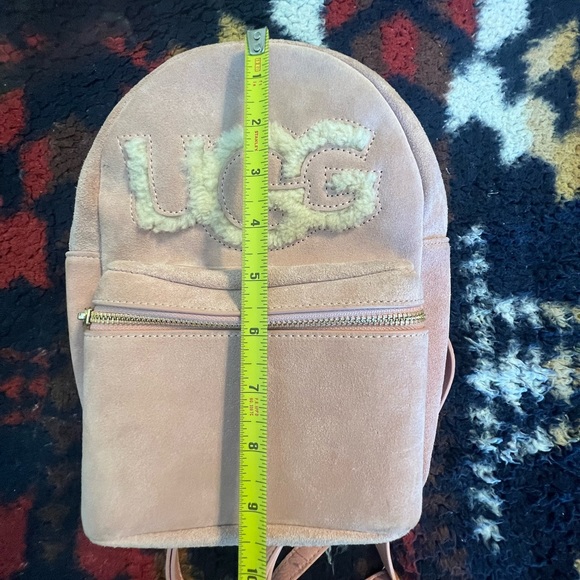 UGG suede backpack with sheepskin logo - Picture 7 of 17